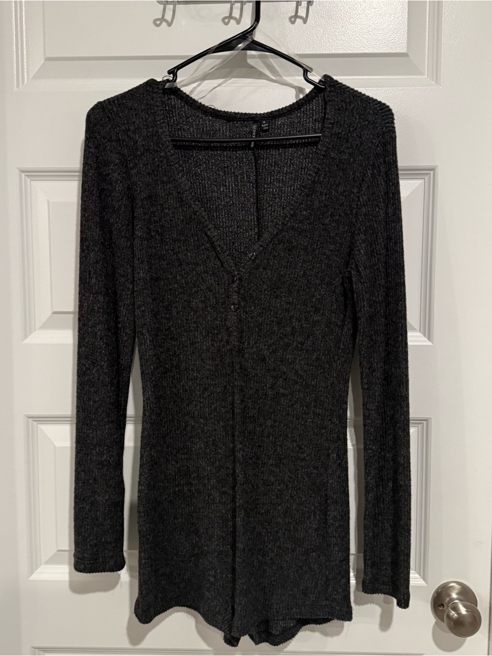 🖤 Soft ribbed charcoal lounge romper🖤